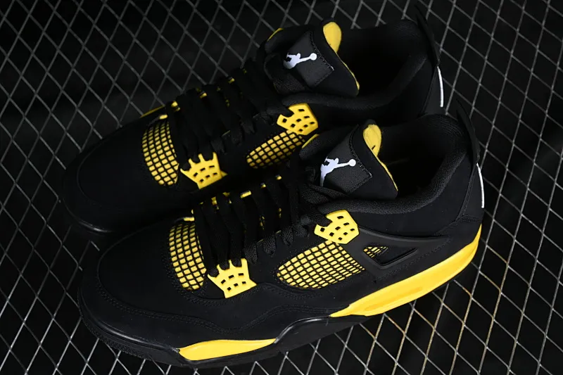 All categories Air Jordan Jordan series basketball shoes Air Jordan 4 LJR version Air Jordan 4 "Thunder" AJ4 Joe 4 Thunder replica basketball shoes DH6927-017